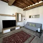 Serena, Comfort E Terrazza Privata Lucca