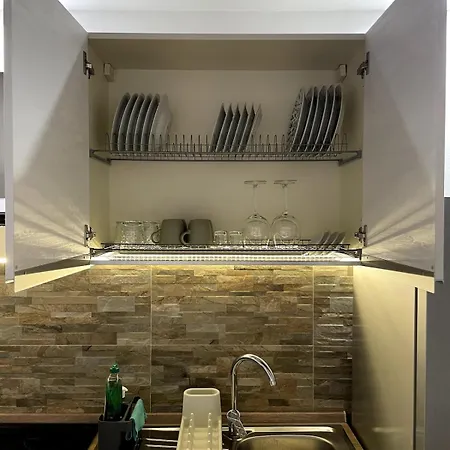 Serena, Comfort E Terrazza Privata Lägenhet *