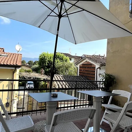 Serena, Comfort E Terrazza Privata Lägenhet