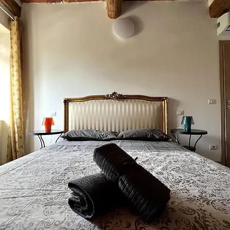 Serena, Comfort E Terrazza Privata