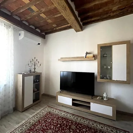 Serena, Comfort E Terrazza Privata Lägenhet Lucca